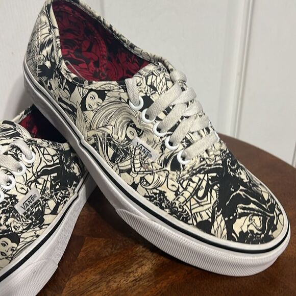 🔥🔥 VANS Marvel Colab Authentic Marvel Print Skate Sneakers Size 6.5M 8W - EUC - Picture 2 of 11